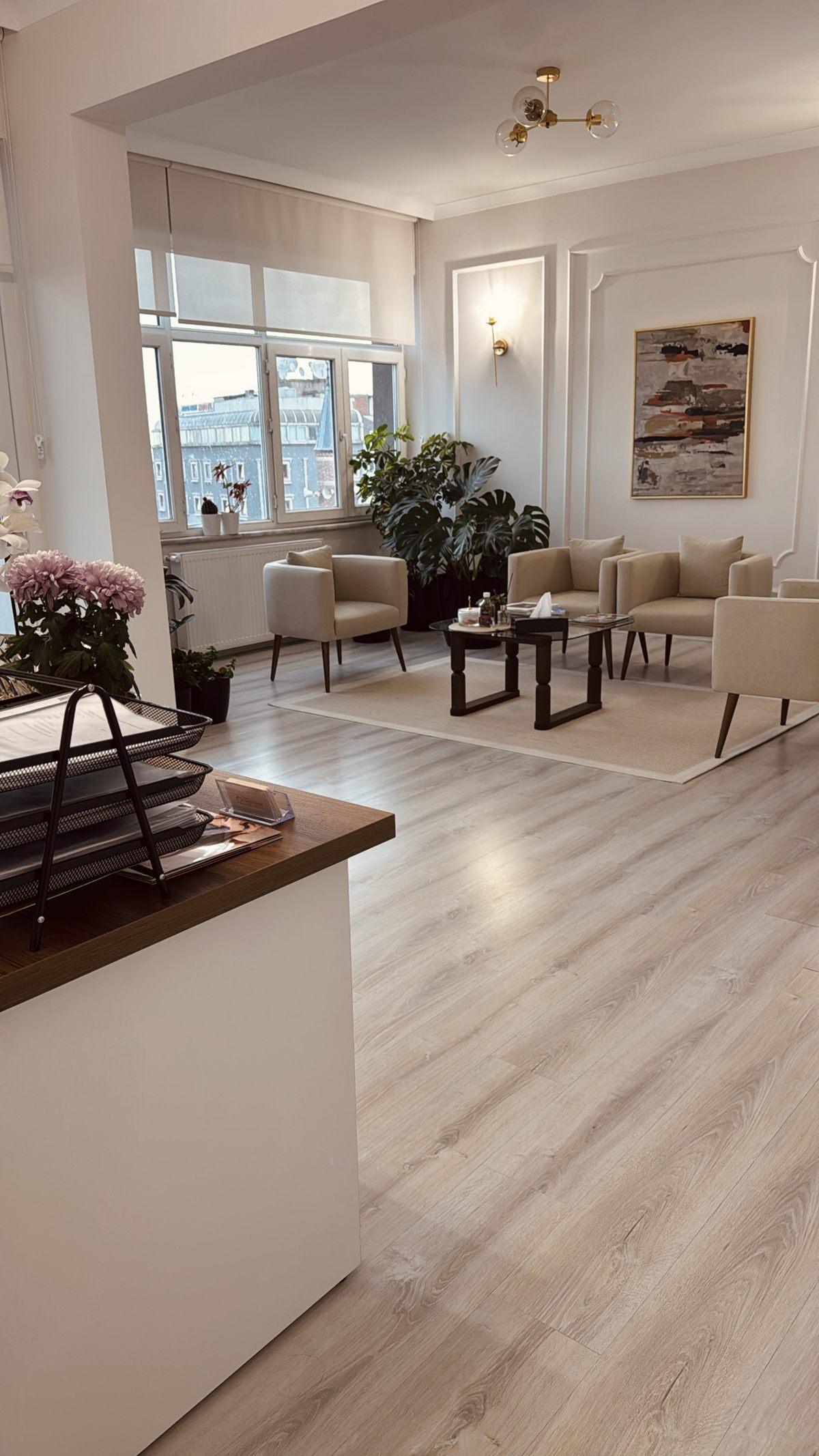 Psikolog Birgül Akgül Danışmanlık ve Eğitim Merkezi bekleme alanı